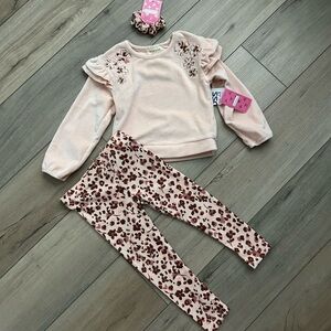 2/$18 NWT Girls Pink Ruffle Sweatshirt and Floral Leggings Set - Size 4T